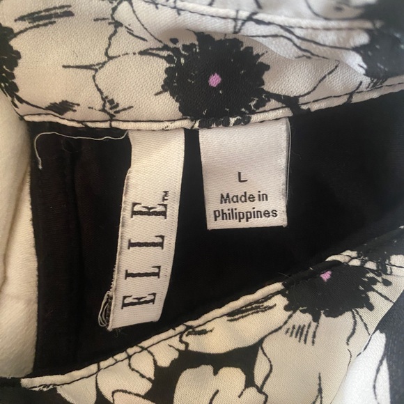 Elle Floral Blouse - Picture 2 of 2